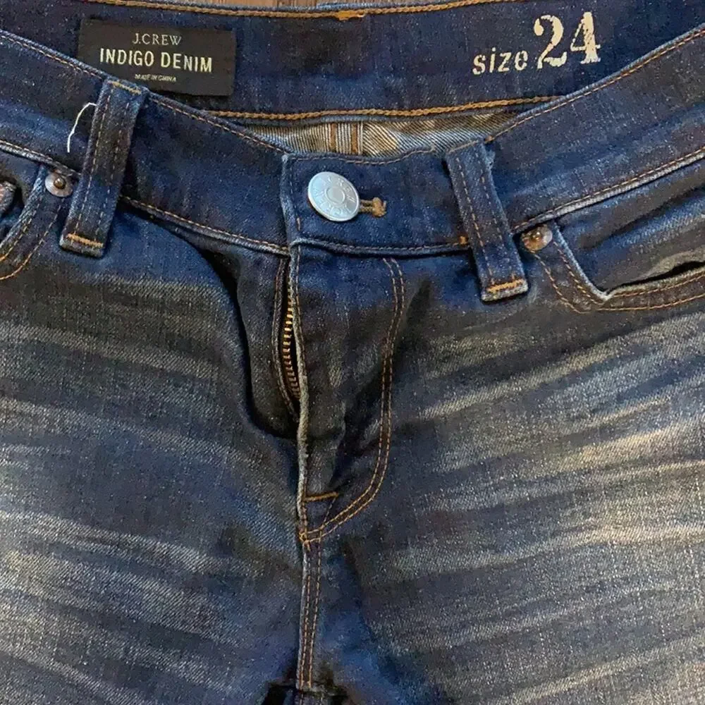 J.Crew Jean Shorts Dark Wash Size 24 Mid Rise Cut Off‎